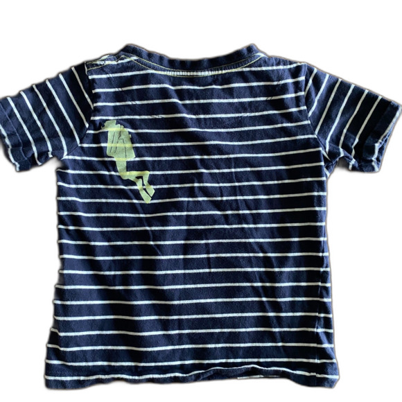 Joules Striped Shark Tee With Glow In The Dark Boys' 5 - Picture 2 of 11